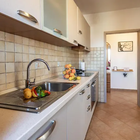 Maria Апартаменты Пула