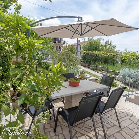 Maria Апартаменты