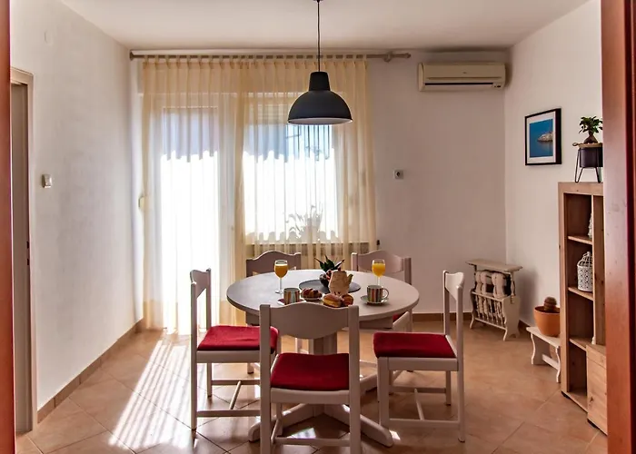 아파트 Maria 풀라